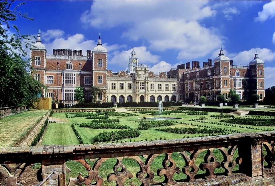 Hatfield House – destination from Luton